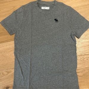 Abercrombie/ BOYS T shirt / Navy or Grey /13 or 14 years old / Brand new